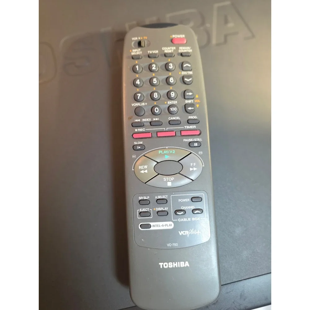 Toshiba M-760 VHS Hi-Fi VCR 6-Head Video Cassette Recorder with Remote & Manual